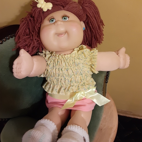RARE CABBAGE PATCH GIRL DOLL EYELASHES- RED SIGNATURE 1978-2006 - Picture 5 of 9